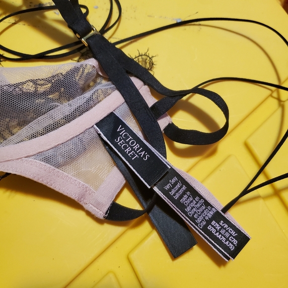 Victoria's Secret Balconette Bra NWOT - Picture 6 of 6